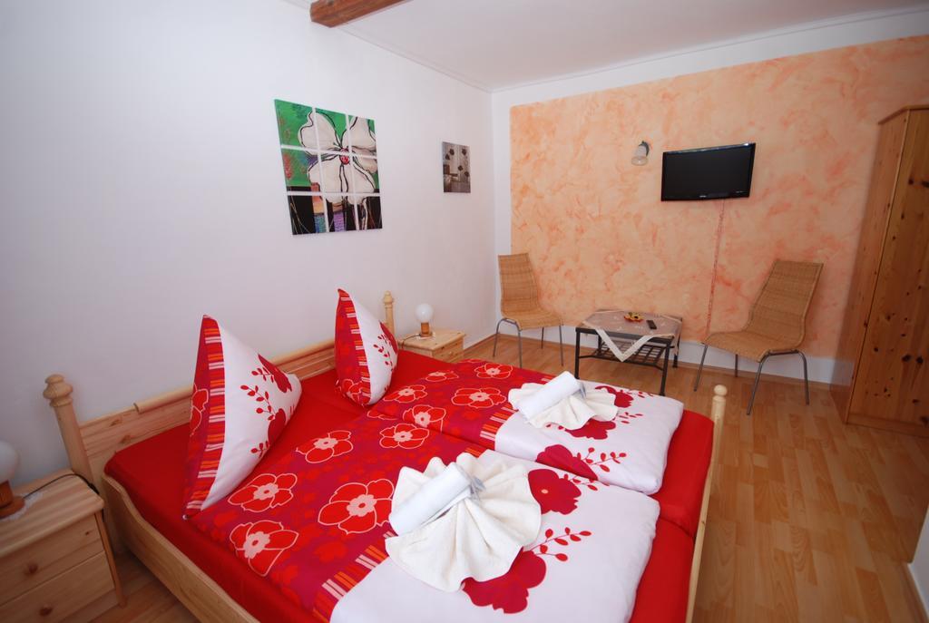 Landpension Bielatal - Raum Szoba fotó